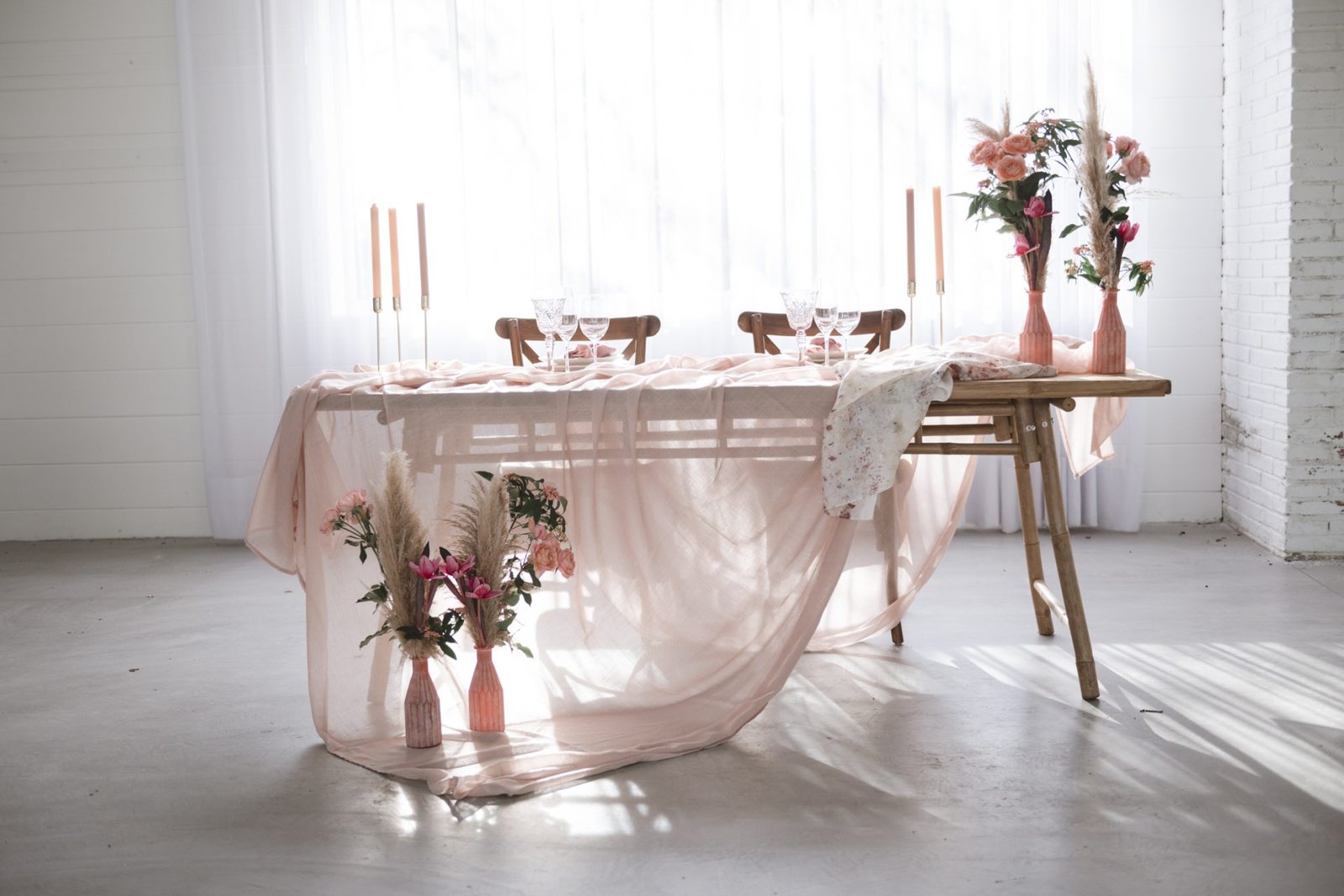 Vestidos de novia sencillos, vestidos de novia minimalistas, vestidos de novia bohemios, vestidos de novia románticos, vestidos de novia originales