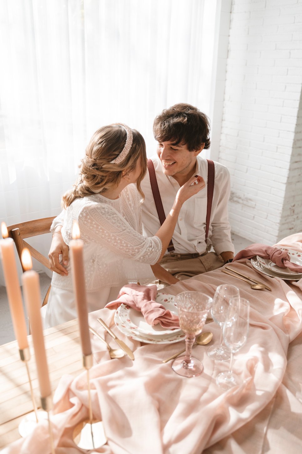 Vestidos de novia sencillos, vestidos de novia minimalistas, vestidos de novia bohemios, vestidos de novia románticos, vestidos de novia originales