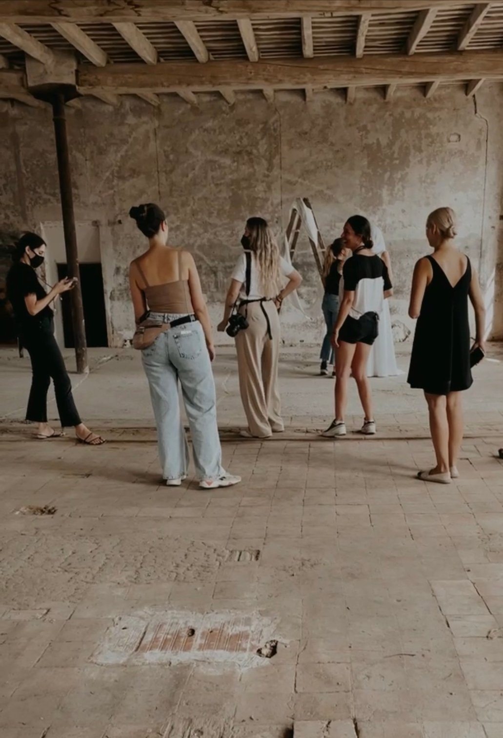 Vestidos de novia sencillos, vestidos de novia minimalistas, vestidos de novia bohemios, vestidos de novia románticos, vestidos de novia originales