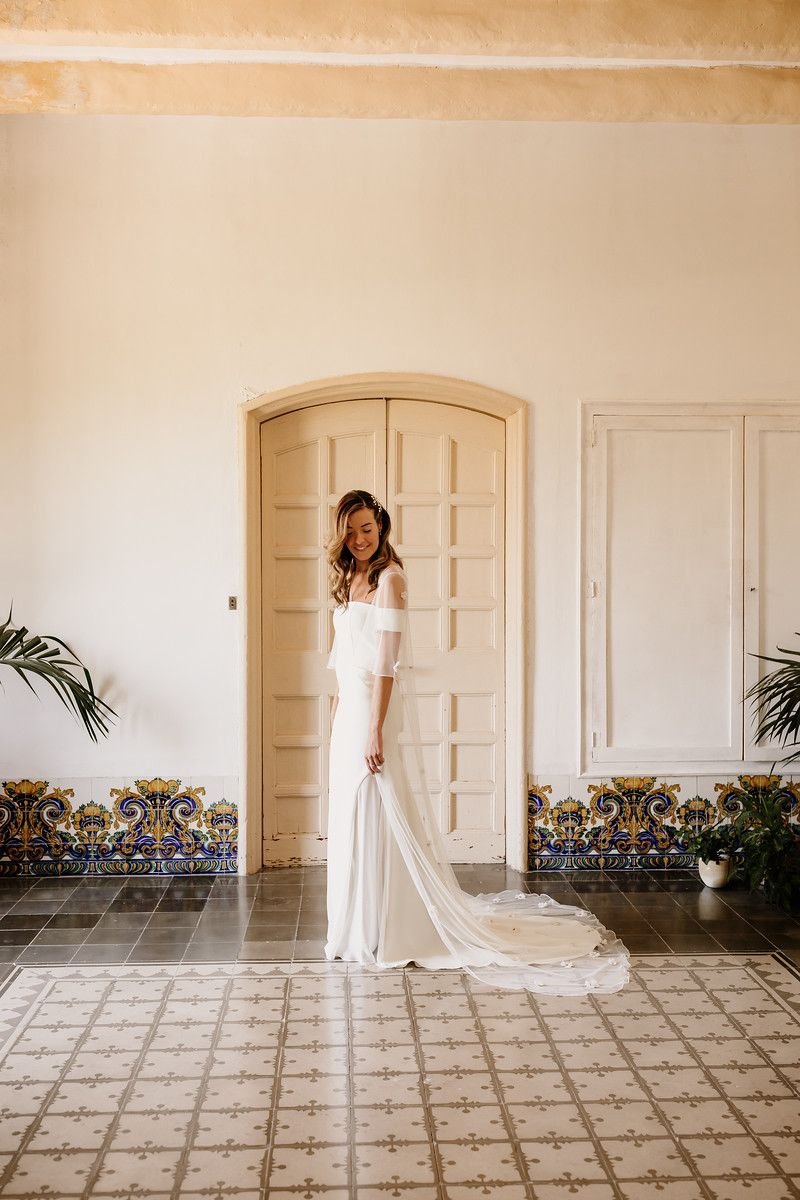 Vestidos de novia sencillos, vestidos de novia minimalistas, vestidos de novia bohemios, vestidos de novia románticos, vestidos de novia originales