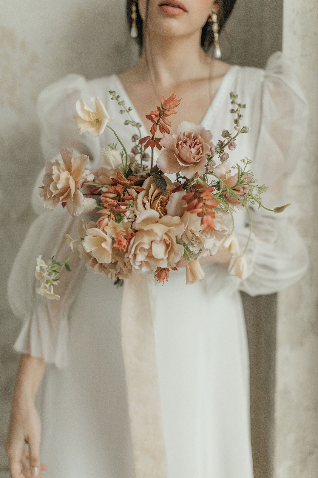 Vestidos de novia sencillos, vestidos de novia minimalistas, vestidos de novia bohemios, vestidos de novia románticos, vestidos de novia originales