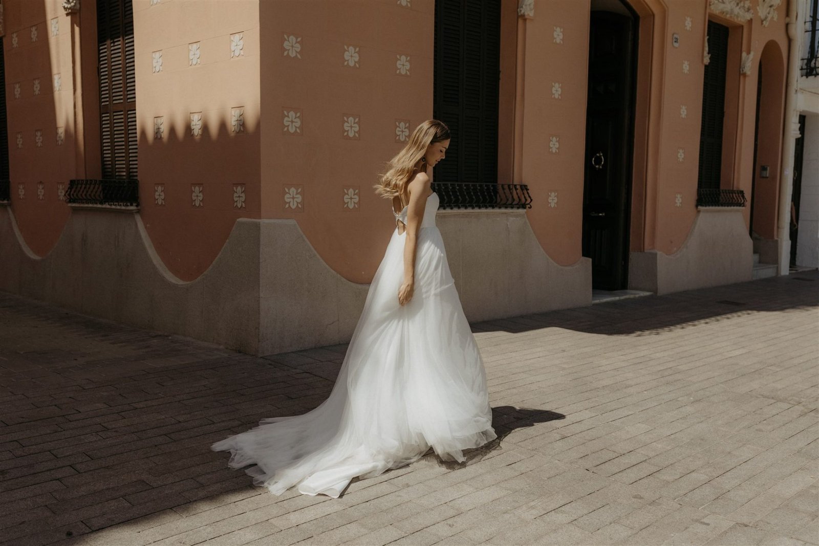 Vestidos de novia sencillos, vestidos de novia minimalistas, vestidos de novia bohemios, vestidos de novia románticos, vestidos de novia originales