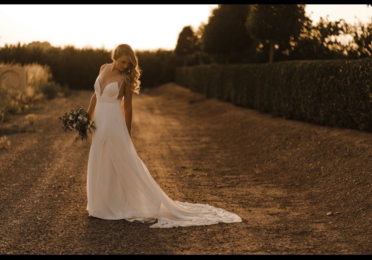 Vestidos de novia sencillos, vestidos de novia minimalistas, vestidos de novia bohemios, vestidos de novia románticos, vestidos de novia originales